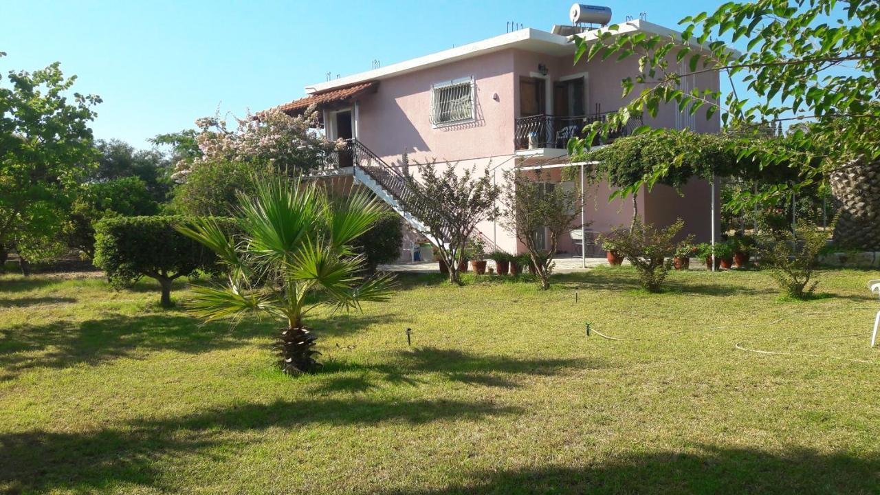 Jerry Apartments Svoronata Exterior photo